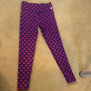 Vineyard vines women’s workout yoga pants. Size xs
